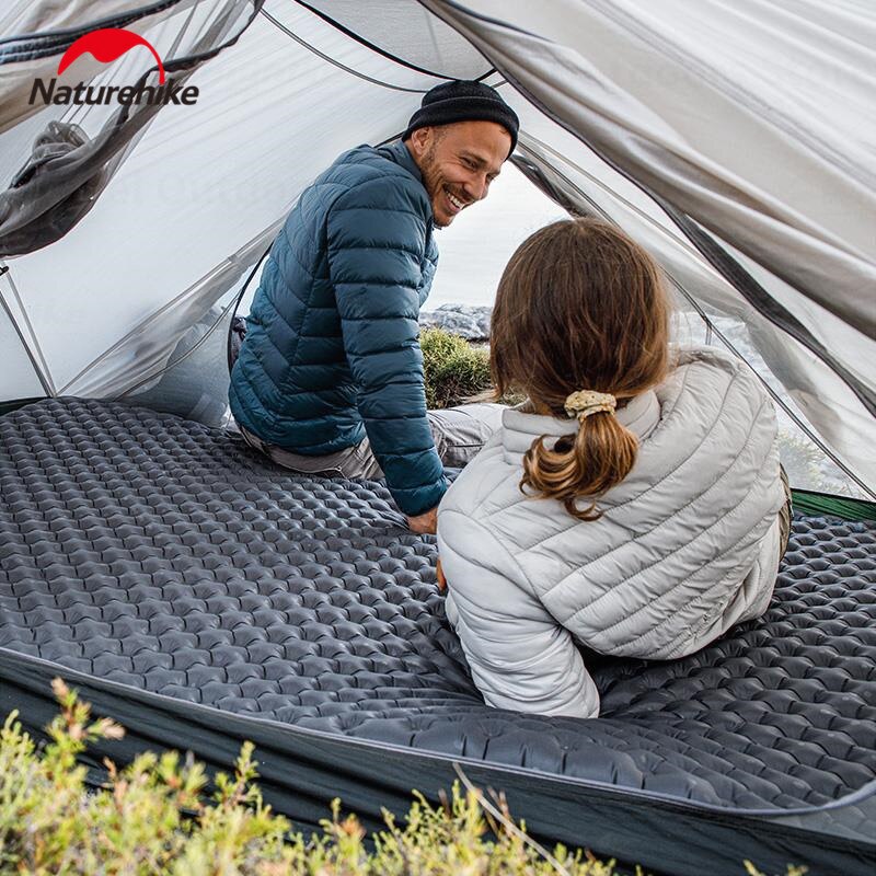 Ultralight insulated sleeping clearance pad